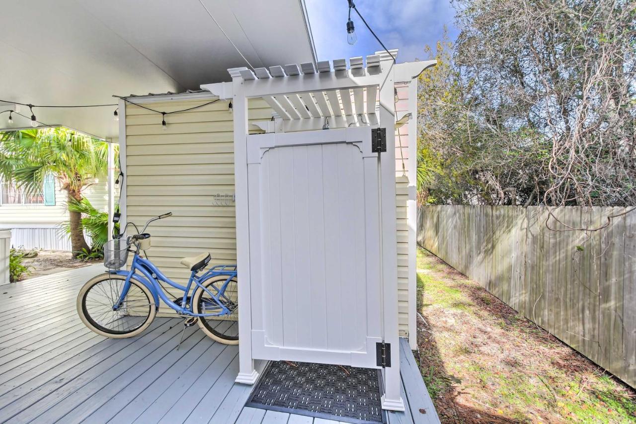 Walk To Beach Miramar Tropical Cabana With Deck! Destin Bagian luar foto