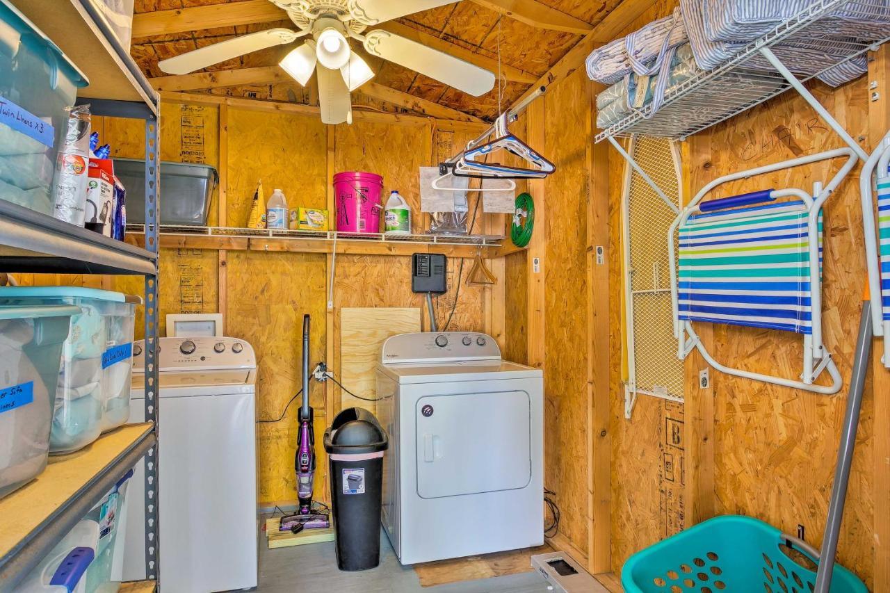 Walk To Beach Miramar Tropical Cabana With Deck! Destin Bagian luar foto
